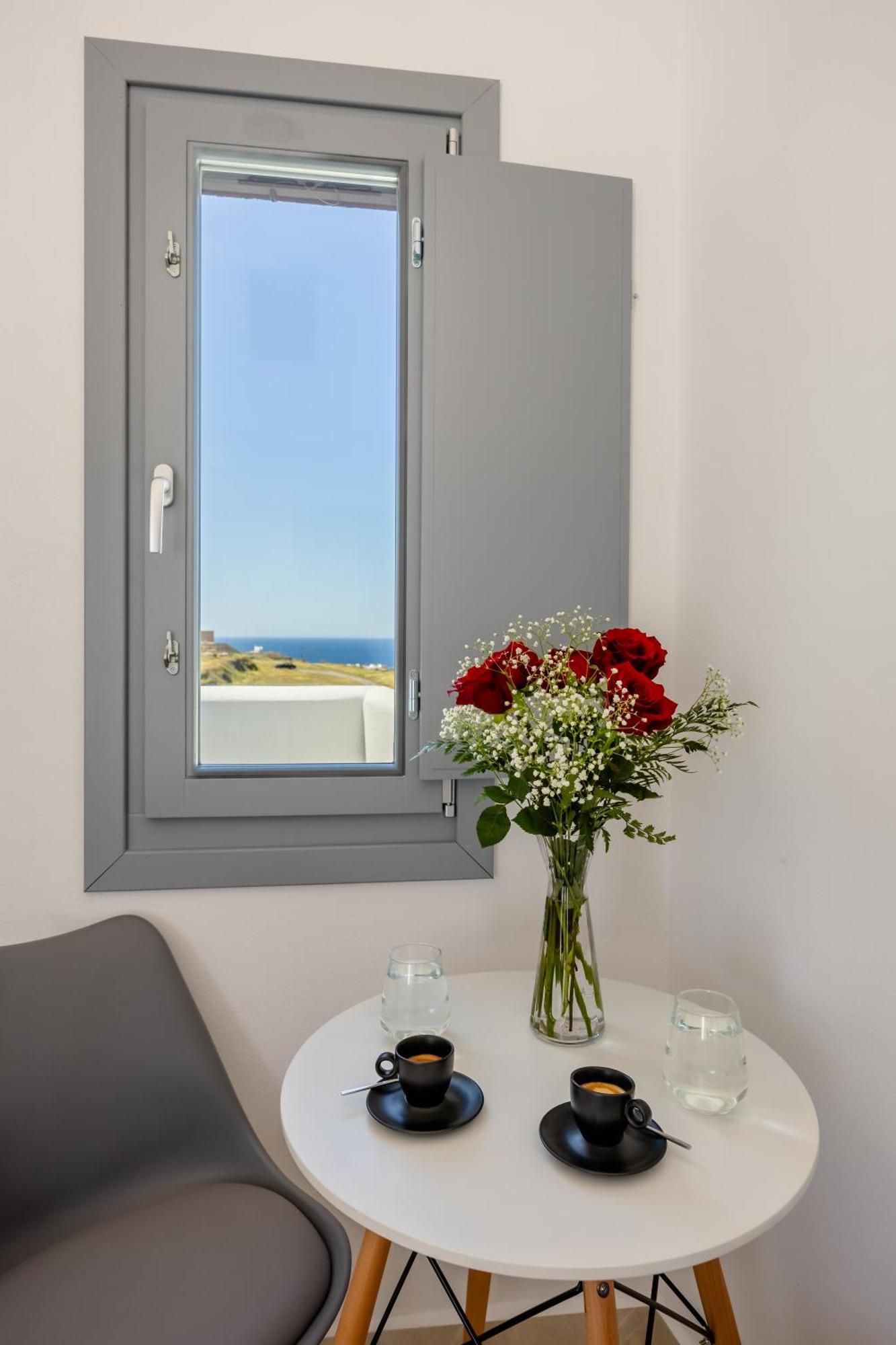Nastram Suites Oia Exteriér fotografie
