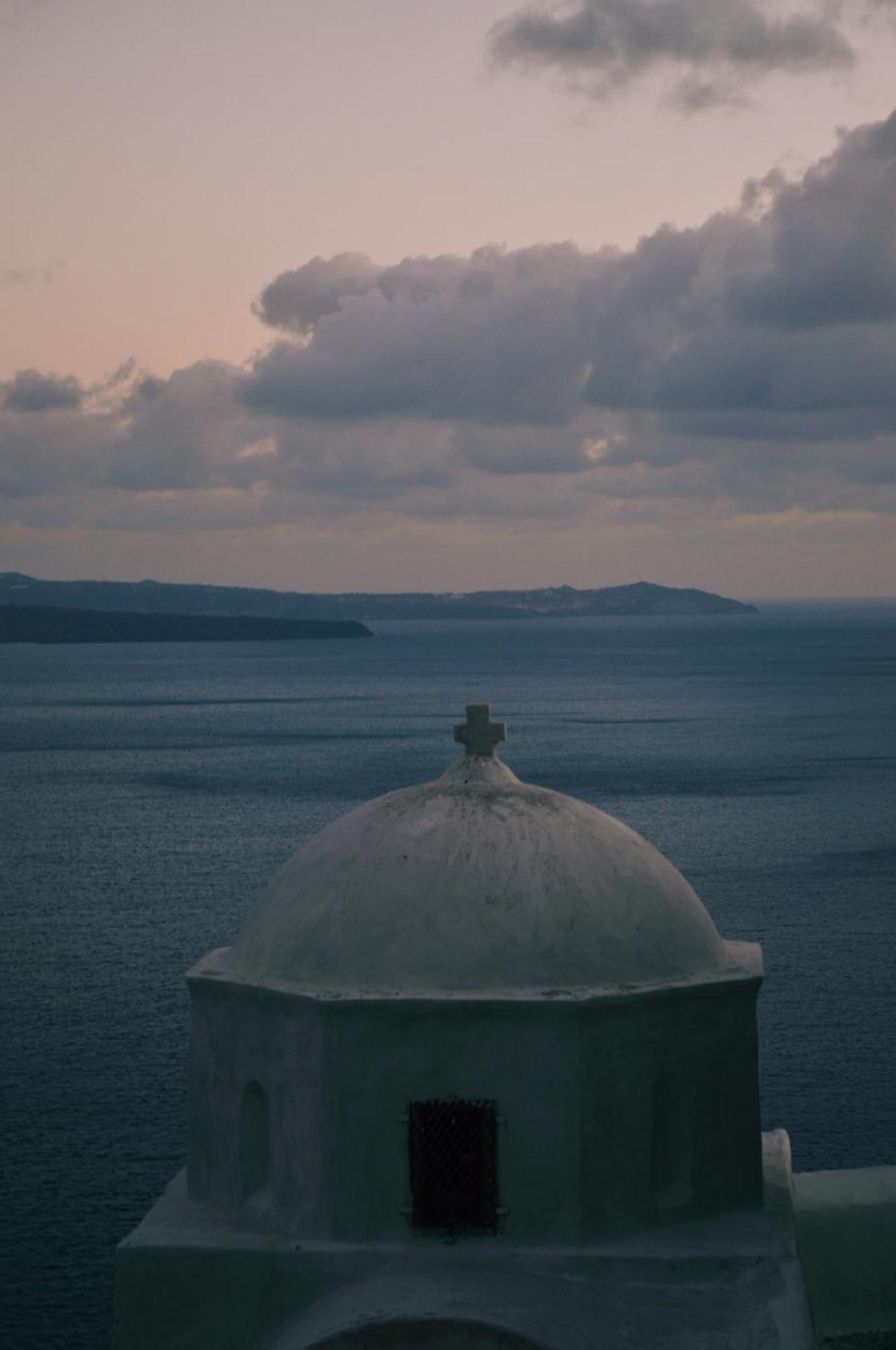 Nastram Suites Oia Exteriér fotografie