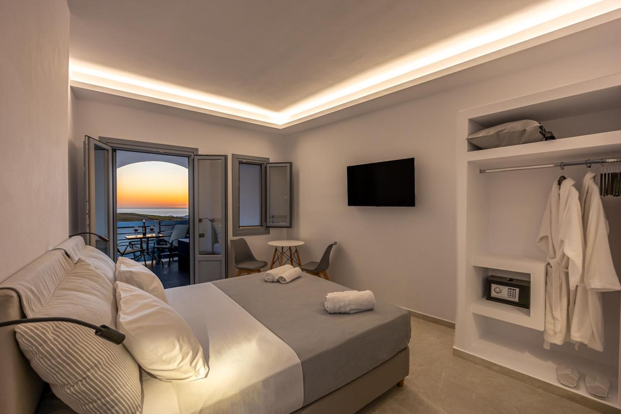 Nastram Suites Oia Exteriér fotografie