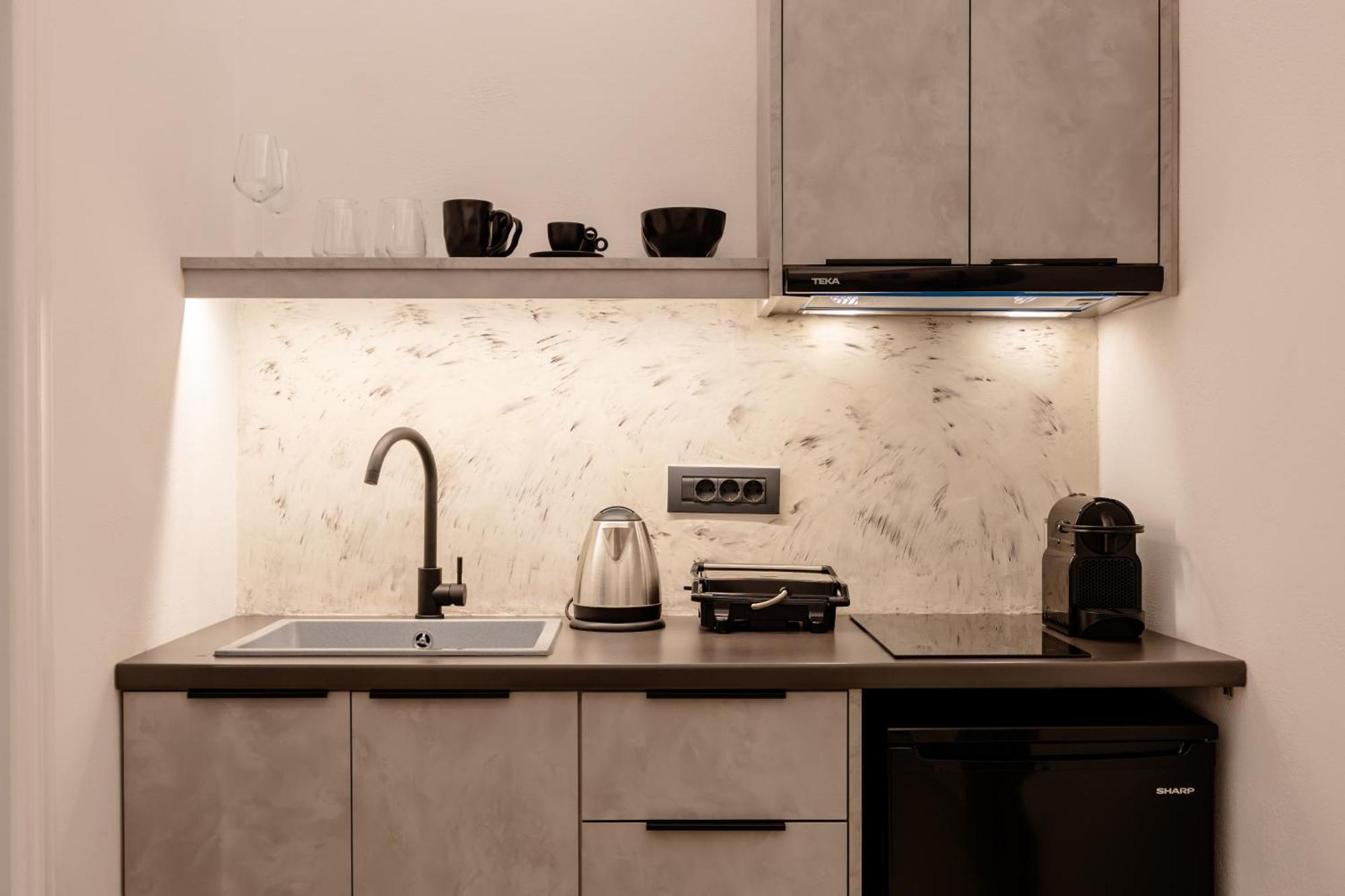 Nastram Suites Oia Pokoj fotografie